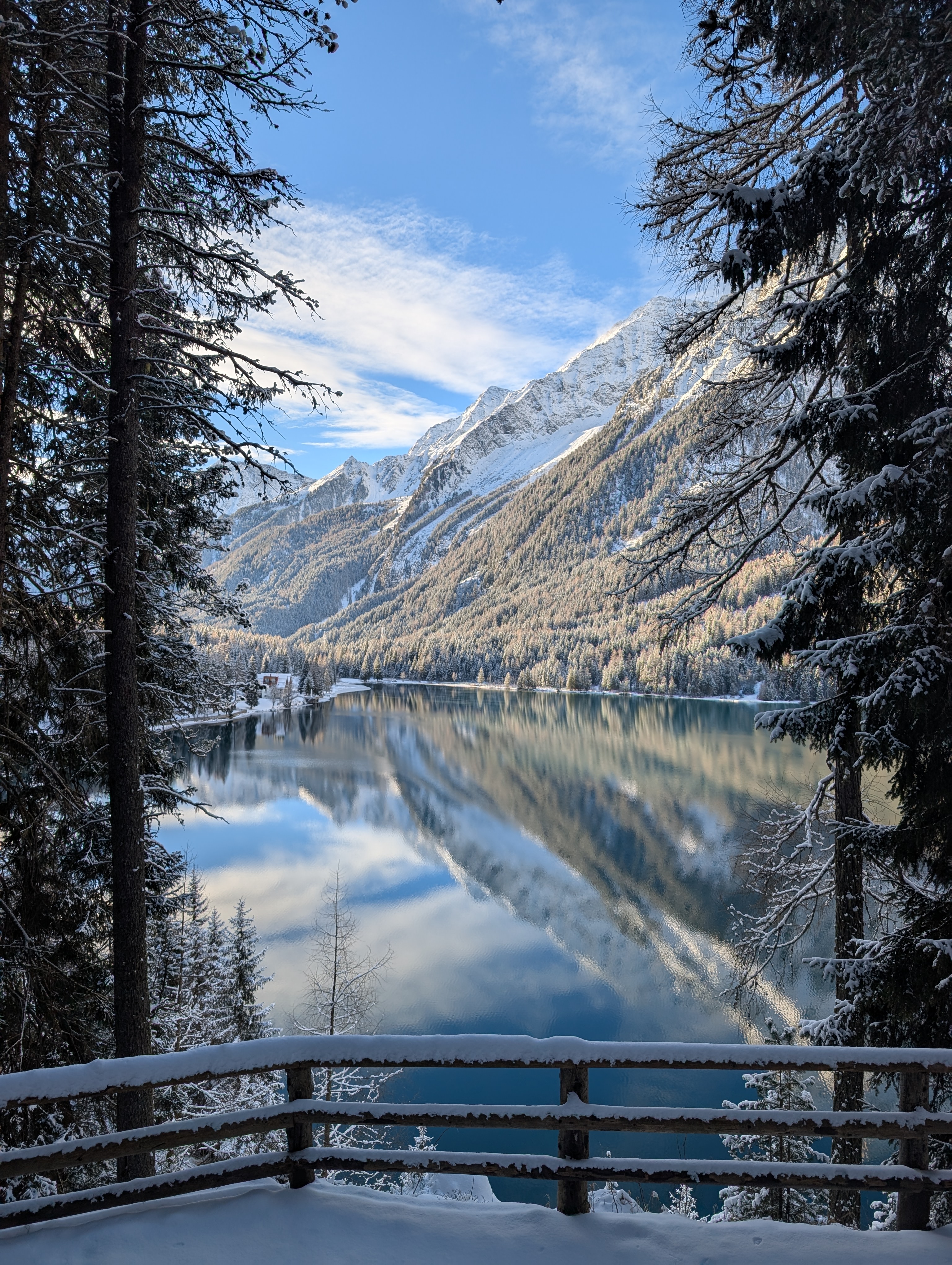 Der Antholzer See im Winter - Branterhof